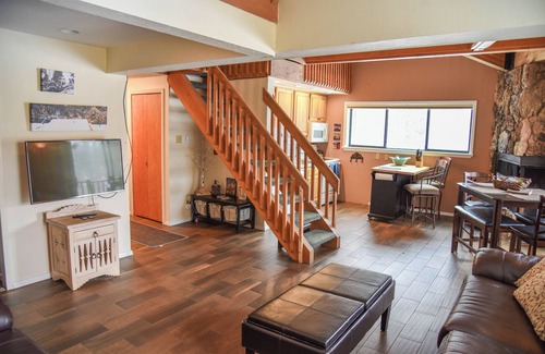 Red River Condo | Red River Den (at Lifts West)