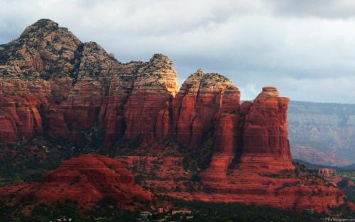 West Sedona House | Red Rock Escape - Cozy King Bed Studio & Gardens, Trails, Views, Red Rock Pass