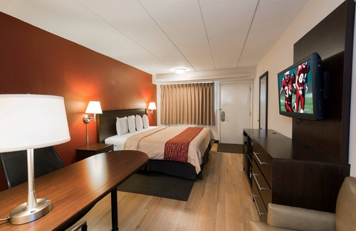 Benton Harbor Hotel | Red Roof Inn Benton Harbor - St Joseph