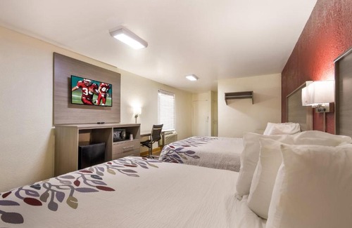 Crestview Hotel | Red Roof Inn Crestview