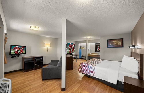 Las Colinas Hotel | Red Roof Inn Dallas - DFW Airport North
