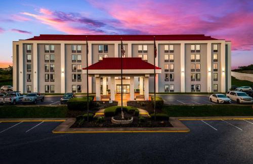 Talbot's Corner Hotel | Red Roof Inn Nashville - Music City