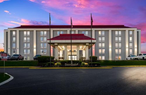 Talbot's Corner Hotel | Red Roof Inn Nashville - Music City