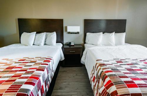 West San Antonio Hotel | Red Roof Inn San Antonio - Seaworld Northwest