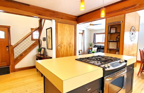 Traverse City House | Red Timbers Near Beaches and Wineries
