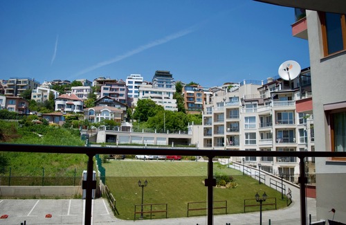 Primorski Apartment | Red Velvet Apartment - Big, Top-location, Quiet