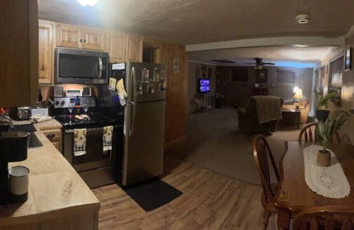 Ponce De Leon Apartment | Redbay Retreat ! Country, Beach and Pet-Friendly