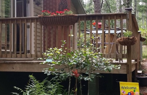 Blairsville House | Redbird Retreat - pet friendly