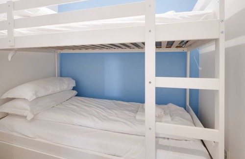 Bishopston Apartment | Redcliffe Apartment L