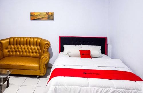 Sulawesi Hotel | RedDoorz @ Lolak Bolaang Mongondow