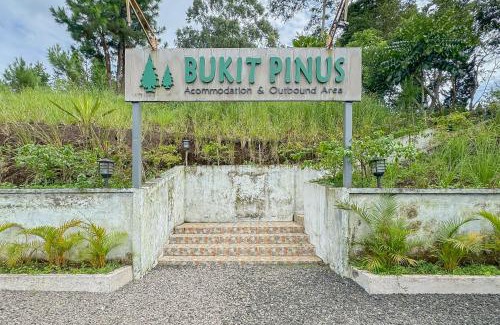 Parongpong Hotel | RedDoorz near Dusun Bambu Resort