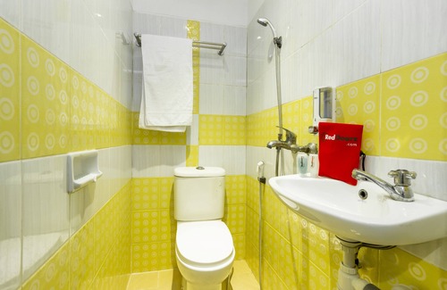 Gambir House | Reddoorz near Gajah Mada Plaza 2