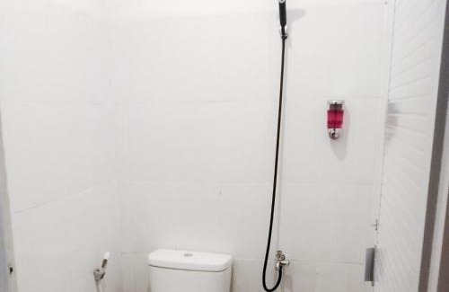 Tarakan Hotel | RedDoorz near Juwata 3 Airport Tarakan