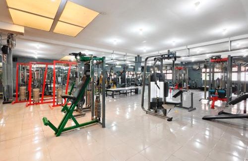 Surabaya Hotel | RedDoorz near RSUD dr Soewandhie