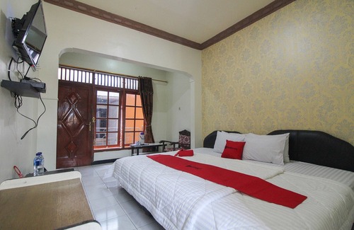 Plaosan House | RedDoorz near Sarangan Lake