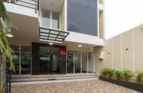 Serpong Hotel | RedDoorz Plus near Eka Hospital BSD 5