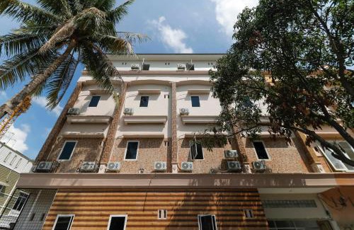 Medan House | RedDoorz Plus near RS Royal Prima Medan