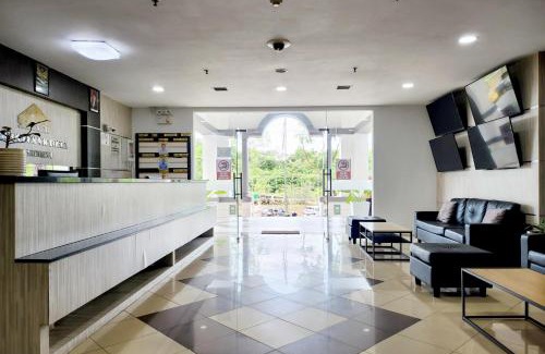 Lubuk Baja Hotel | RedDoorz Premium Near Imperium Superblok