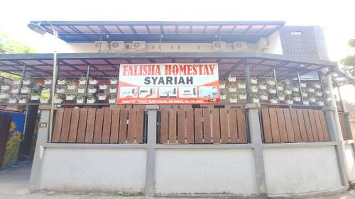 Sleman Hotel | RedDoorz Syariah at Falisha UMY