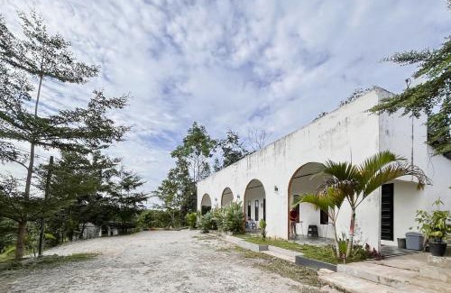Kalimantan Hotel | RedDoorz Syariah at Suatu Villa IKN