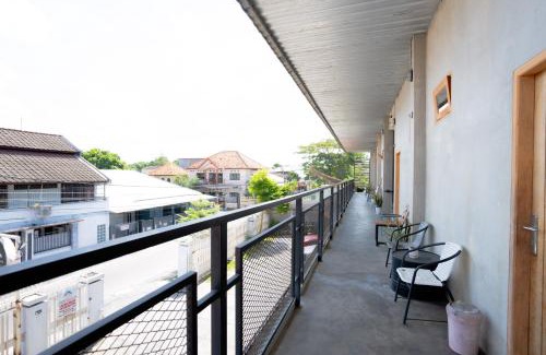 Mataram Hotel | RedDoorz Syariah near Lombok Epicentrum Mall