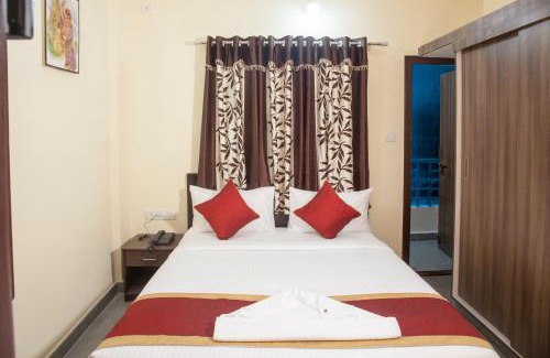 Bengaluru Bed & Breakfast | Redkey Inn Transt - Free Airport pick up & drop 24x7