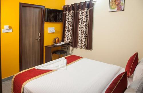Bengaluru Bed & Breakfast | Redkey Inn Transt - Free Airport pick up & drop 24x7