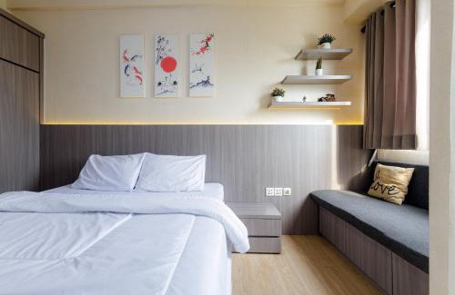 Cikarang Apartment | RedLiving Apartemen Riverview Residence - UV Rooms Tower Mahakam with Netflix