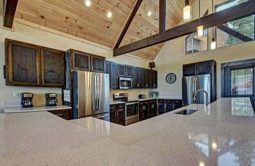 Branson Cabin | Reduced Fall Rates, Lakeview Lodge w/Million$ View