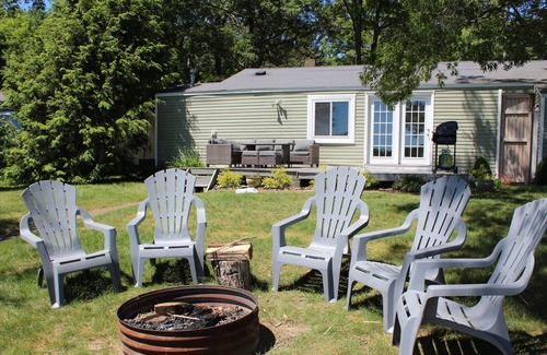 Manistee Cottage | 🌾Reeds on Bar Lake🌾 Relaxing Waterfront Cottage