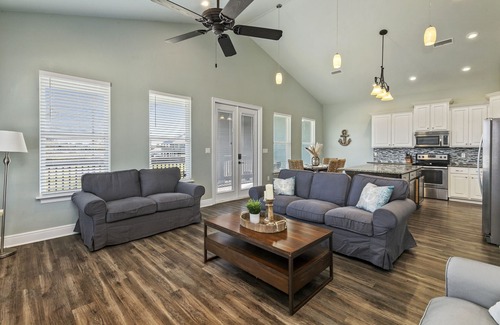 Hackberry House | Reel and Teal Lodge at Calcasieu