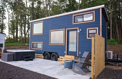 Lupton City House | Reels Cove at Mountain's Ledge