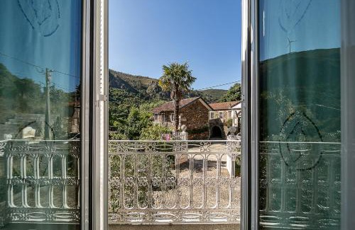 Castelo de Paiva Villa | Refúgio entre o Pomar e o Rio Douro