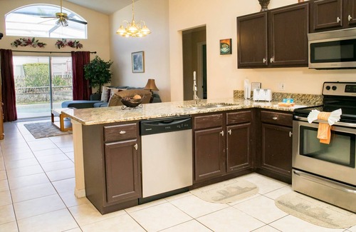 Lake Berkley Villa | Ref 11. Lake Berkley. Stunning Villa , own pool. Near Disney