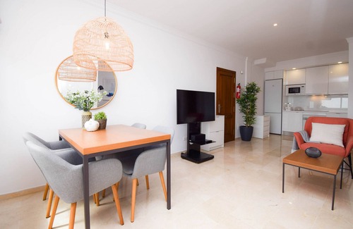 Mijas Apartment | Ref: 245 Modern apartment in Mijas/Fuengirola with sea views in popular family resort