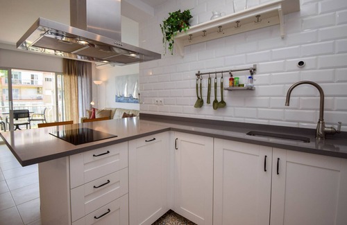 Torreblanca Apartment | Ref: 278 Beach apartment with pool and parking