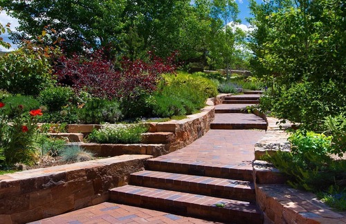 Historic Eastside House | REFLECTING A RICH HERITAGE, PAST TO PRESENT