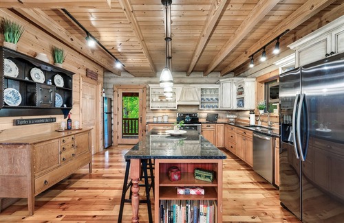 Gatlinburg - Pigeon Forge Cabin | Refreshed in 2025 - One of a kind 7,000 sqft. Lodge, VIEWS & Pool