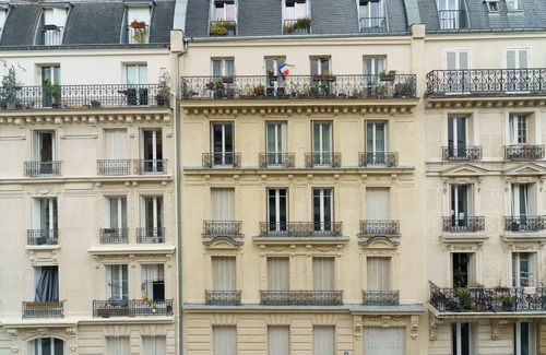 Quartier de la Chapelle Apartment | Refreshing 1BD Retreat, near Canal Saint Martin