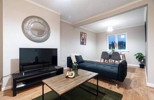 Bishopton Apartment | Refreshing Modern Apartment in Renfrewshire