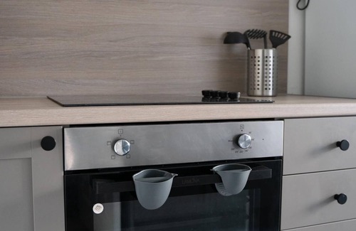 Airdrie Apartment | Refreshing Modern Apartment in North Lanarkshire