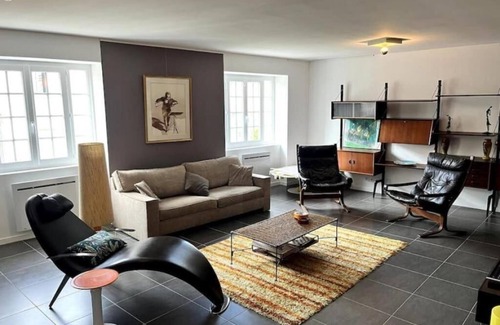 Chamalieres Apartment | Refuge Artistique de Chamalières