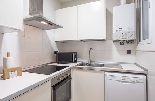 Sant Antoni Apartment | Refurbished apartments in Eixample! Walking distance to the center!