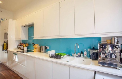 North West Apartment | Refurbished West End Flat in Glasgow