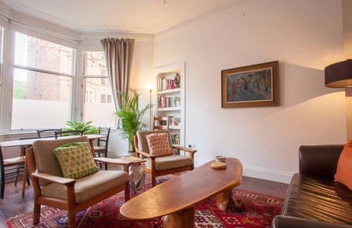 North West Apartment | Refurbished West End Flat in Glasgow