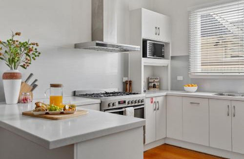 Launceston CBD House | Regal on George, Launceston