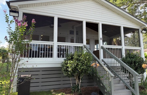 Jackson Cottage | Regal's Cottage on the Lake