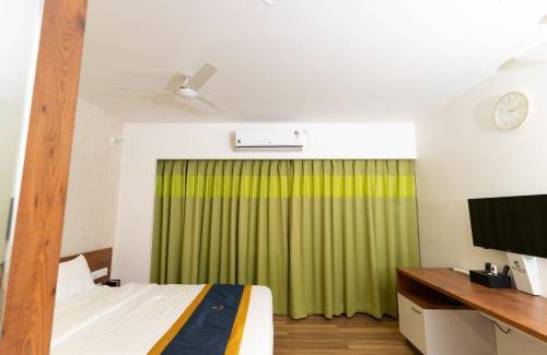 Kalyan Nagar Hotel | Regal Suites
