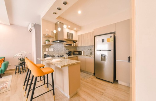 Downtown Santo Domingo Apartment | Regatta Living II with Breakfast Included! - 603