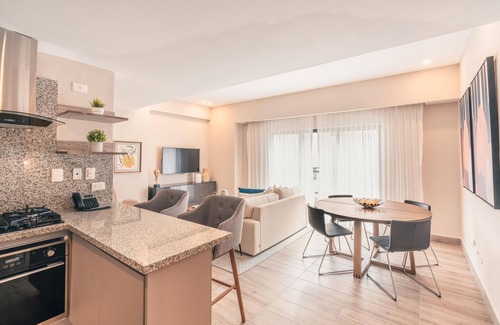 Downtown Santo Domingo Apartment | Regatta Living II with Breakfast Included! - 406